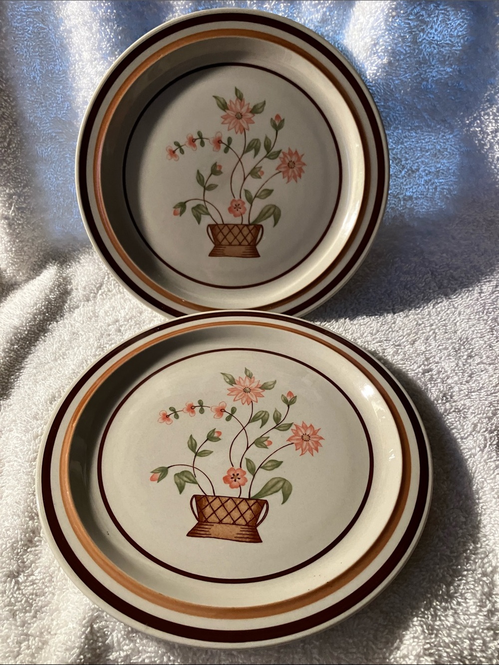 2 Newcor Stoneware Salad plates 7 1/2” Pink Flowers